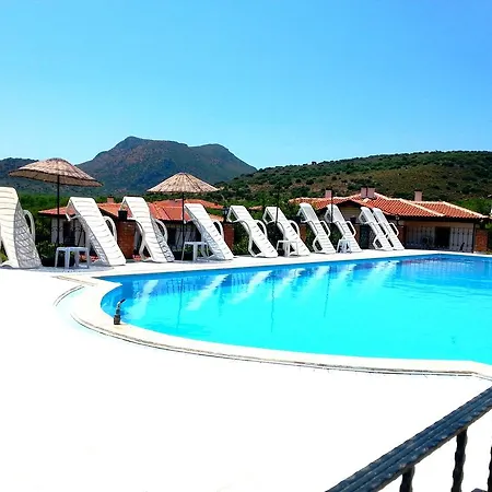Knidos Отель